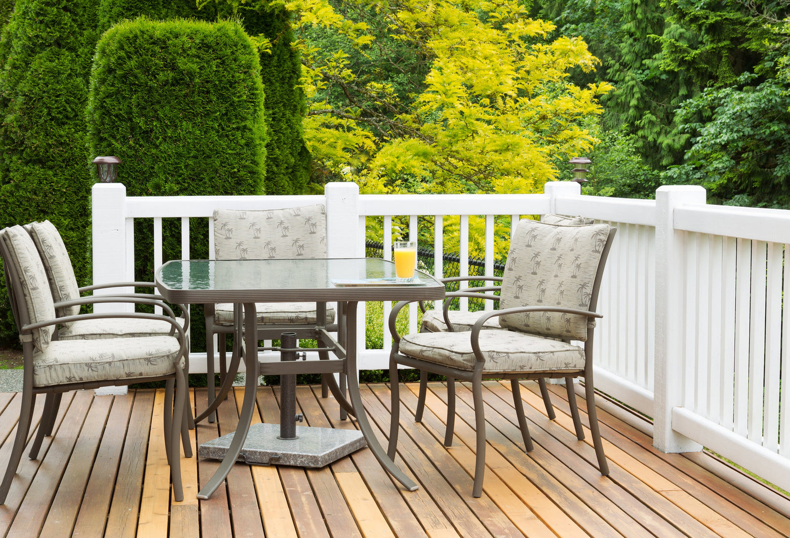 How to Protect Your Outdoor Furniture