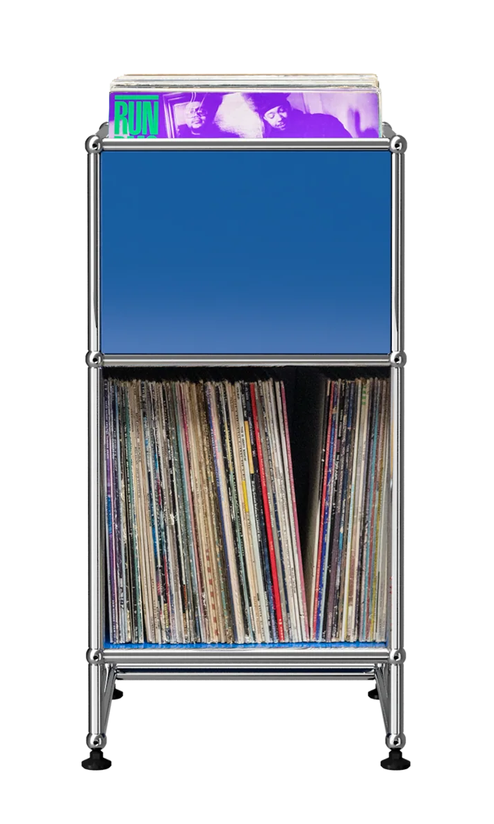 USM Vinyl Storage Cabinet x1
