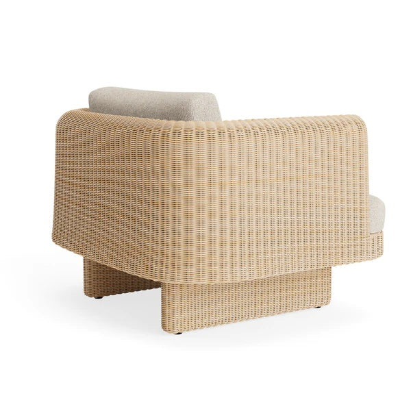Loophole Outdoor Lounge Chair