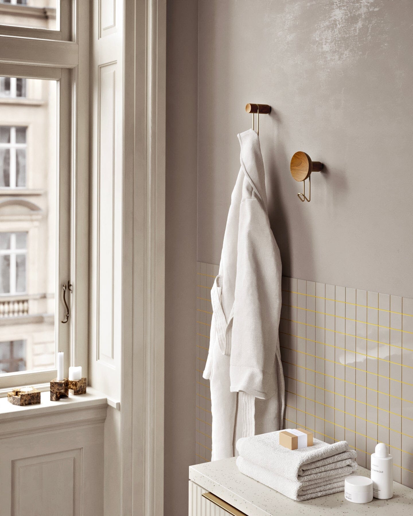 Around Wall Hanger - Set of 2 Accessories Woud