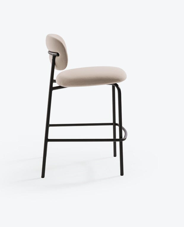 Aloa 4-Legged Barstool stool Artifort