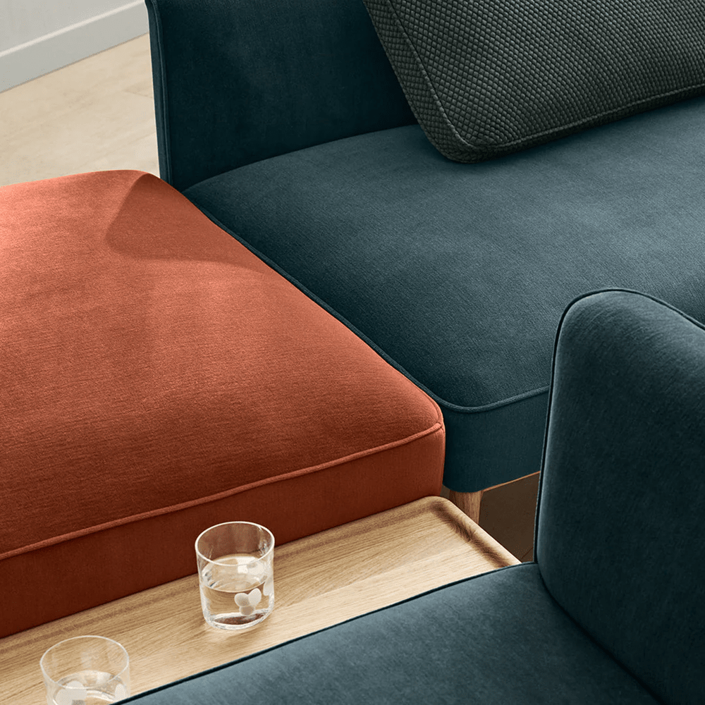E331 Embrace Modular Sofa - w/ Left Table (58.3" L) Sofas Carl Hansen