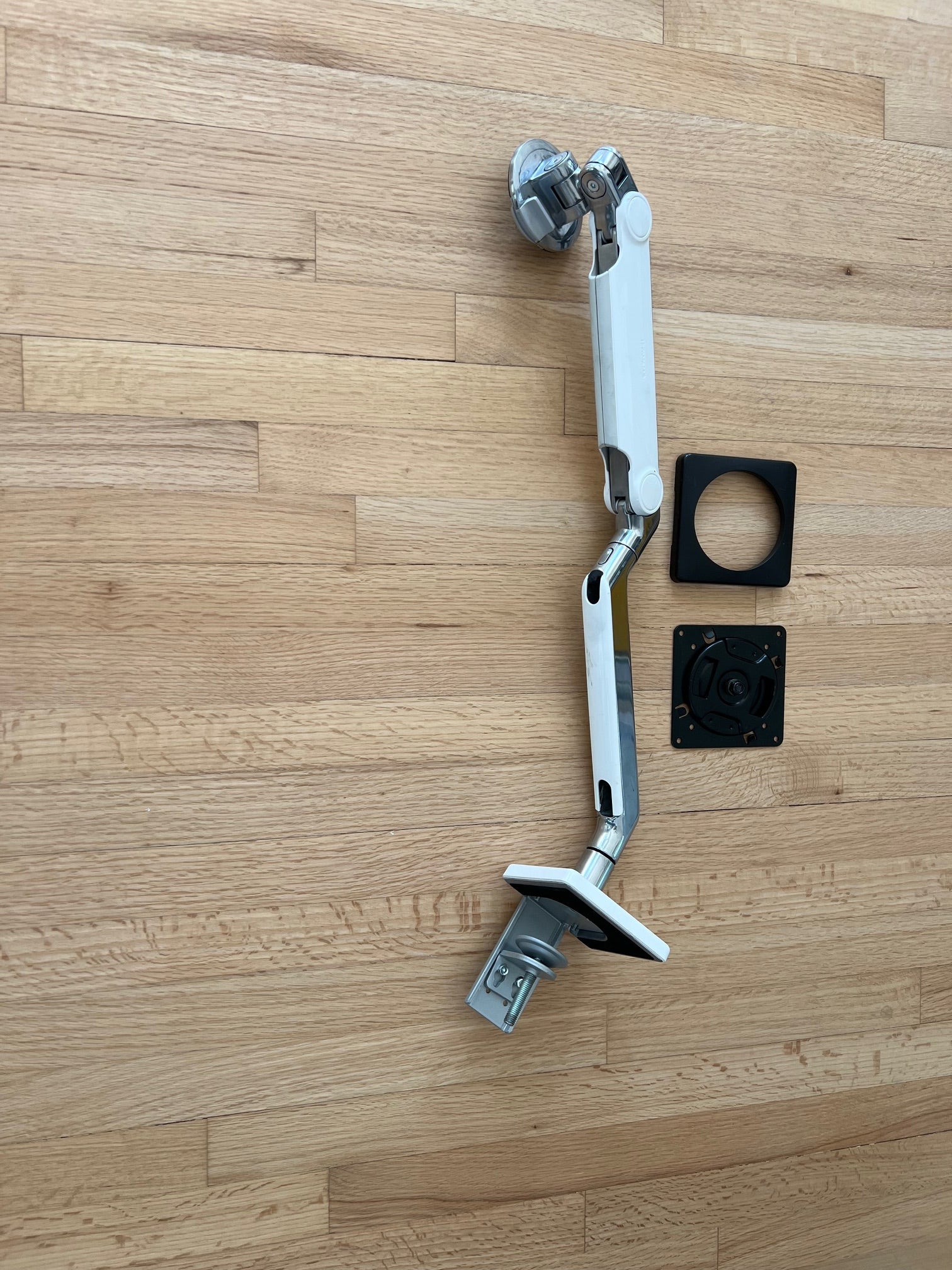 Humanscale Monitor Arm ***Floor Sample Sale***