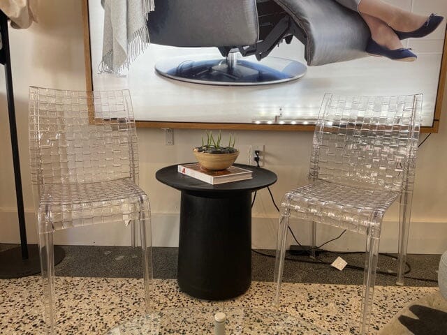 Ami Ami Chair***Floor Sample*** Transparent Crystal Set of 2 Side/Dining Kartell