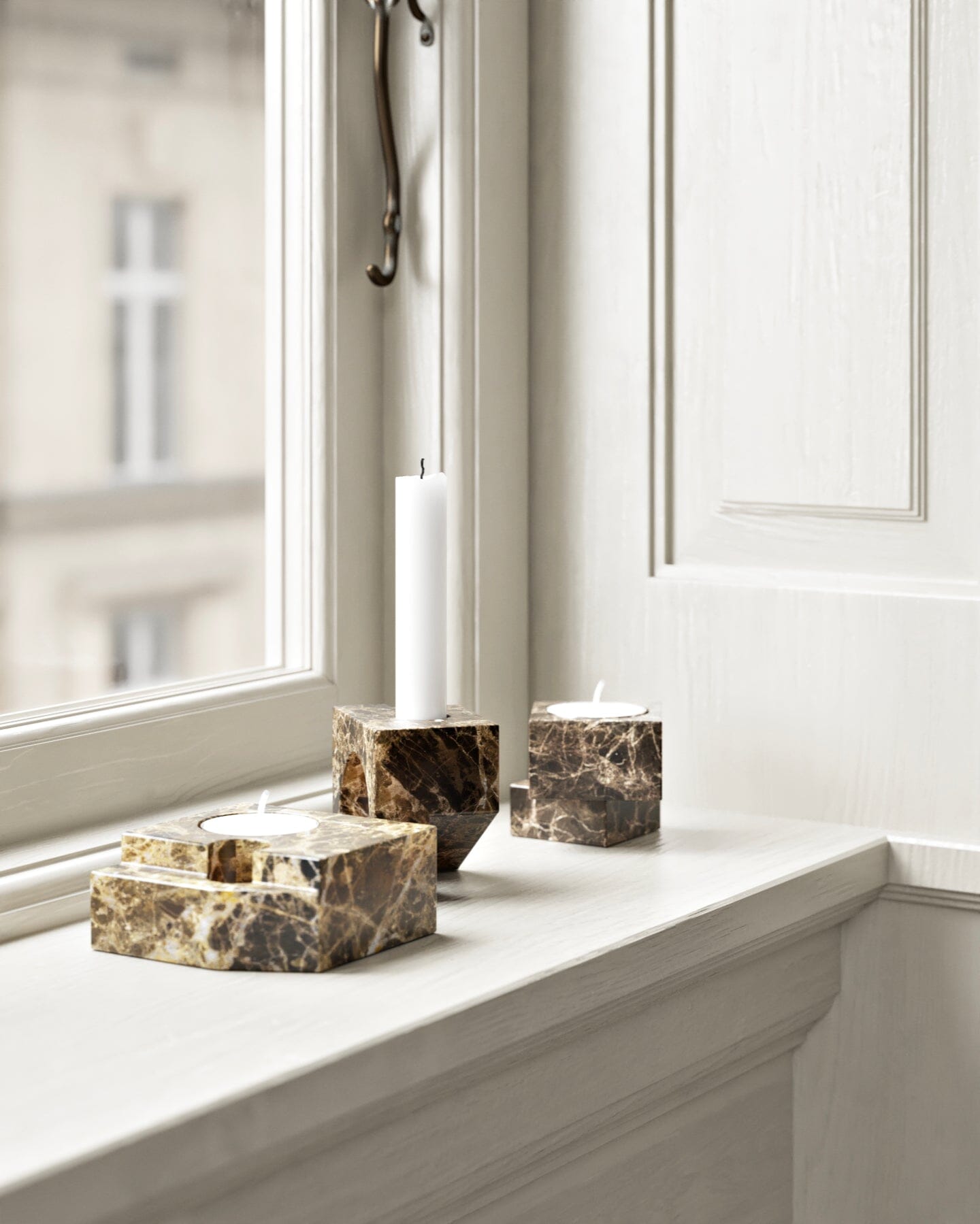 Jeu De Dés Candle Holder - Set of 4 Candles and Candleholders Woud