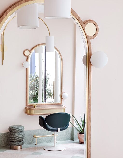 Little Tulip Chair With Disc Base Side/Dining Artifort