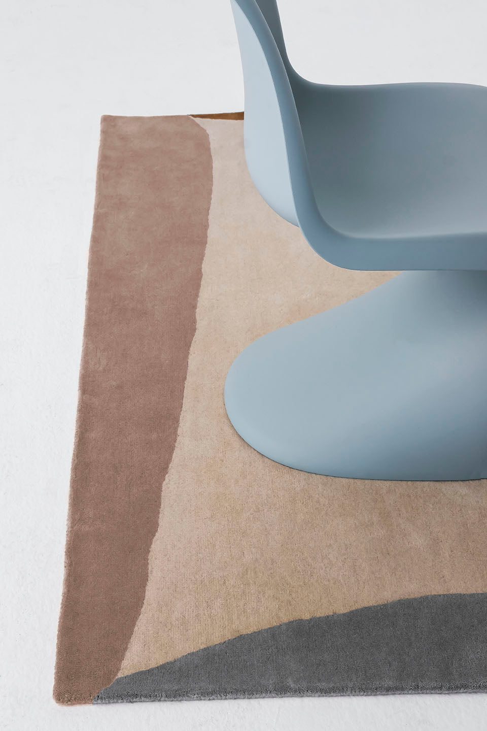 Tones Tufted Rug