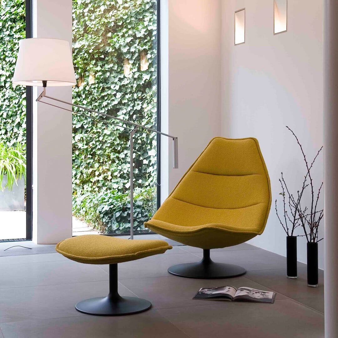 P 585 Footstool footstool Artifort