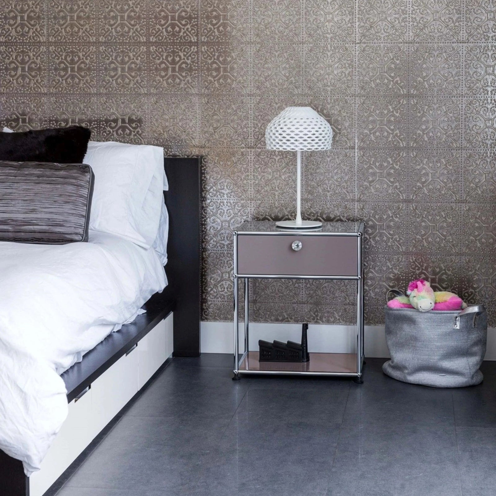 USM Haller Nightstand P2 storage USM