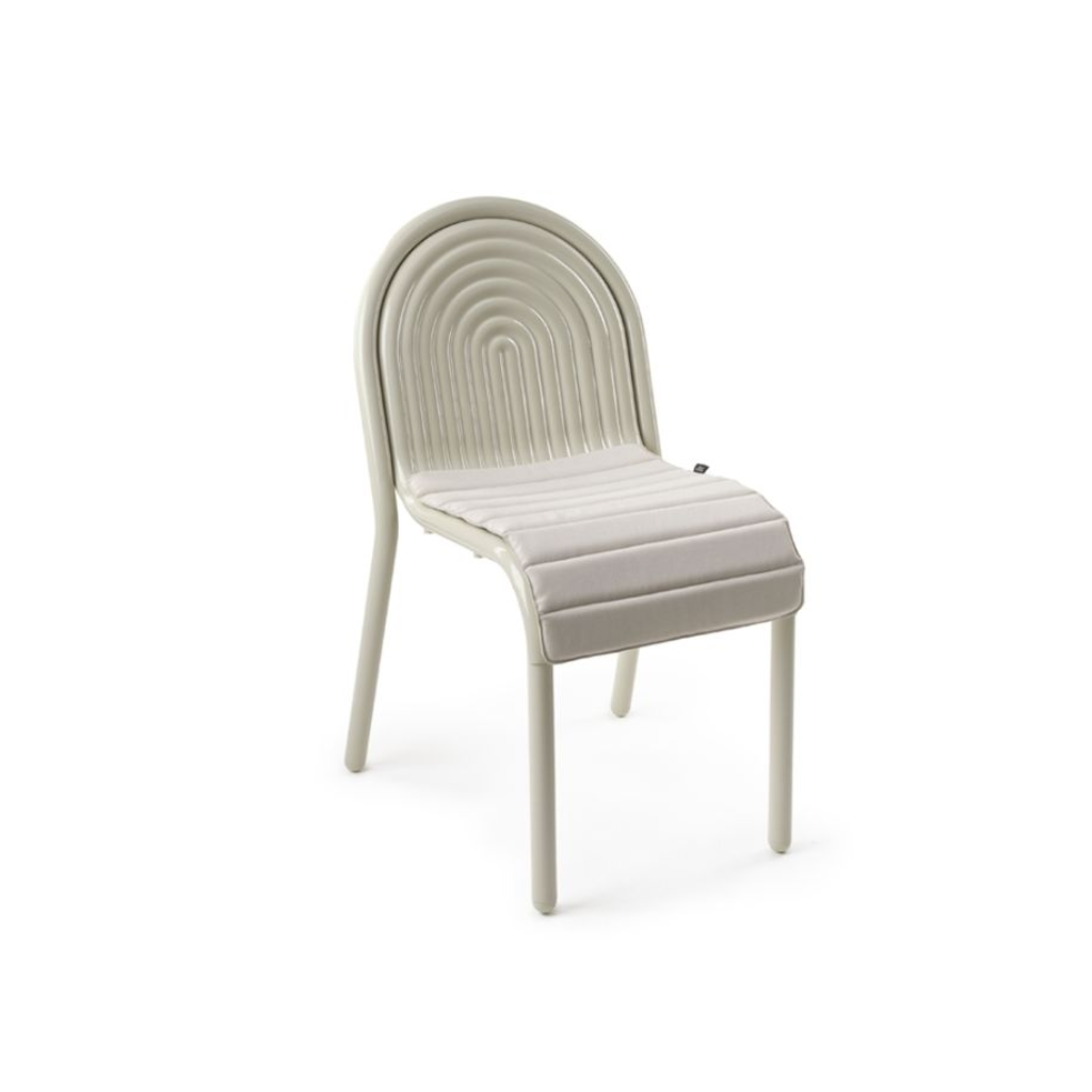 Groove Obround Table