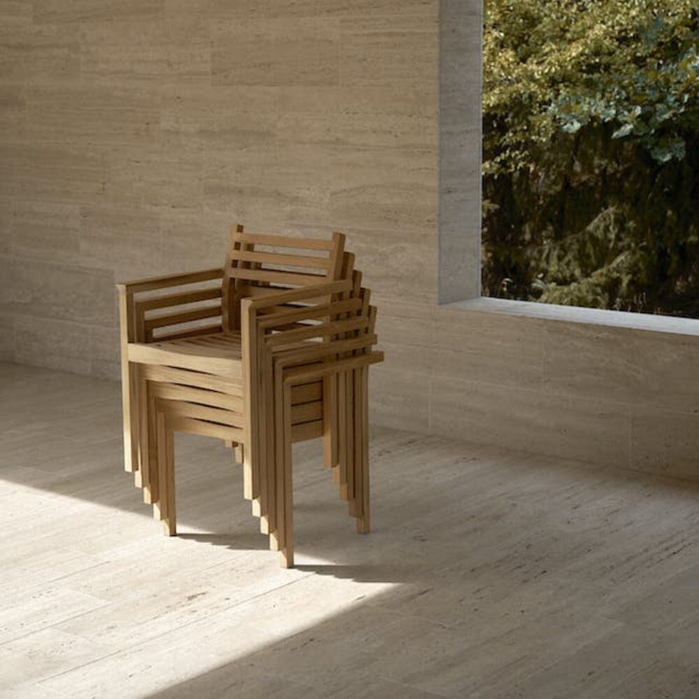 AH502 Outdoor Dining Chair with Armrest Dining chairs Carl Hansen