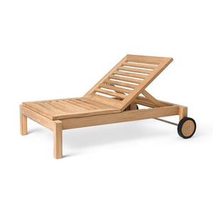 AH604 Outdoor Lounger Daybed lounge chair Carl Hansen 