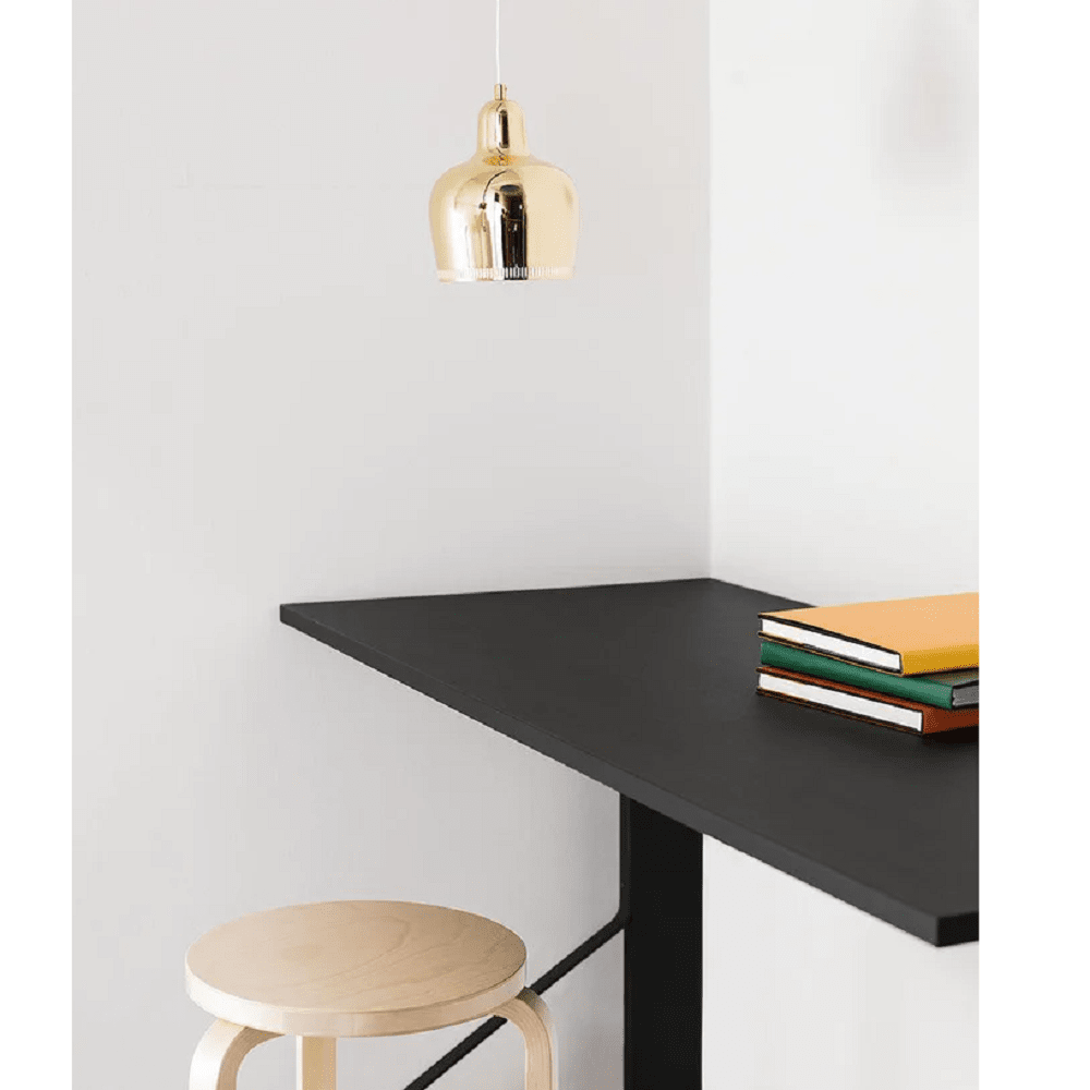 Kaari Desk Desk Artek