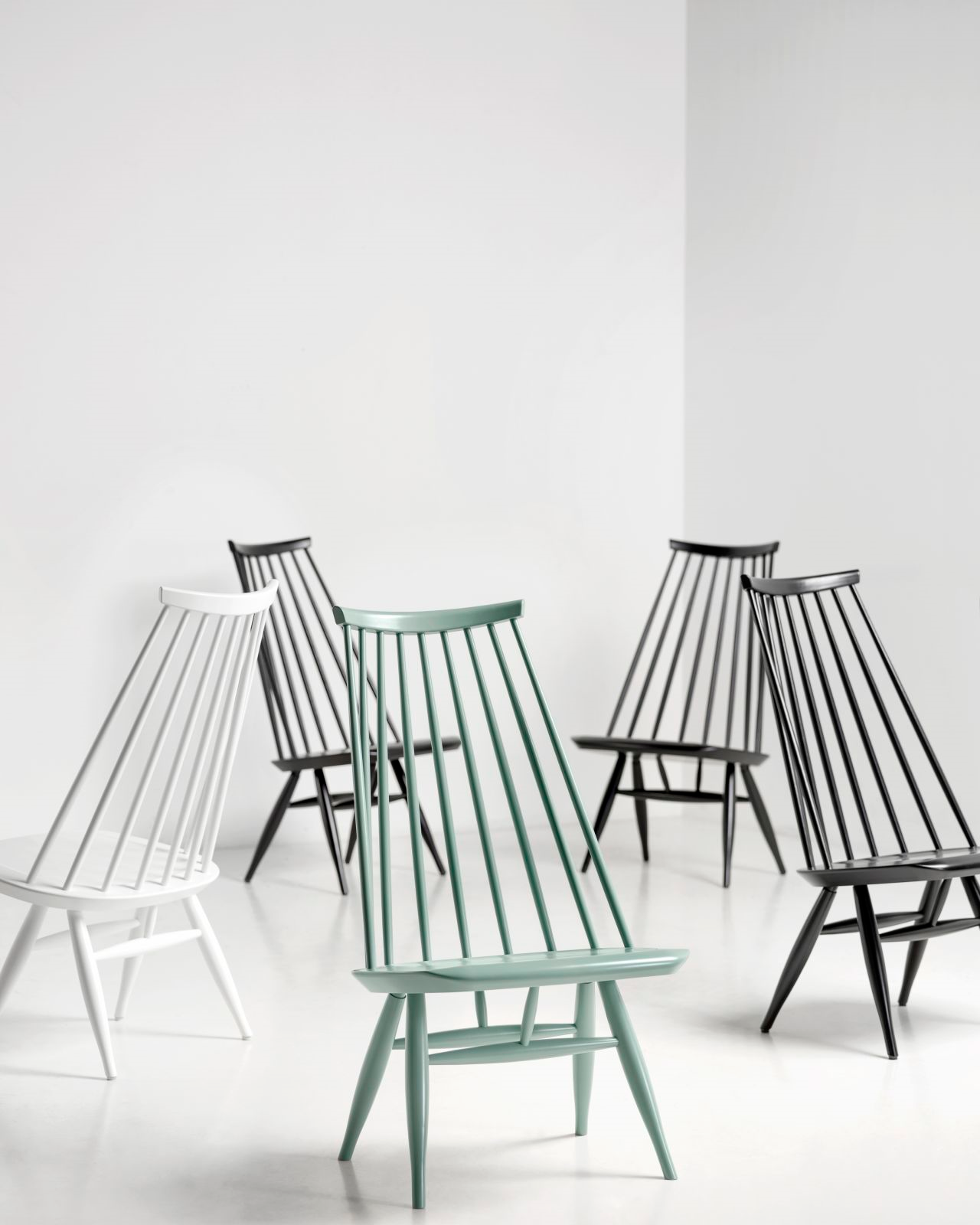 Mademoiselle Lounge Chair lounge chair Artek