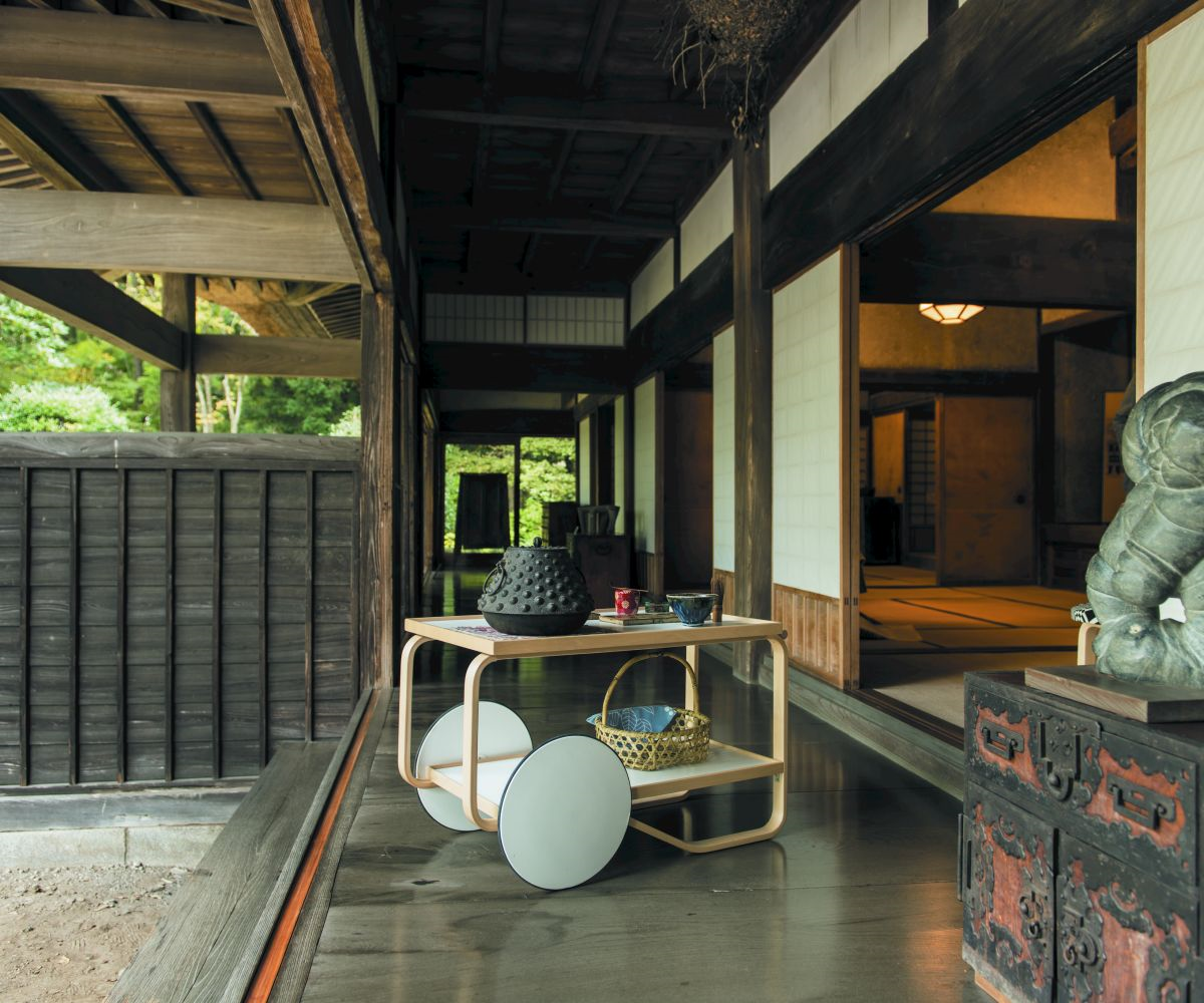 Tea Trolley 901 Carts / Trolleys Artek