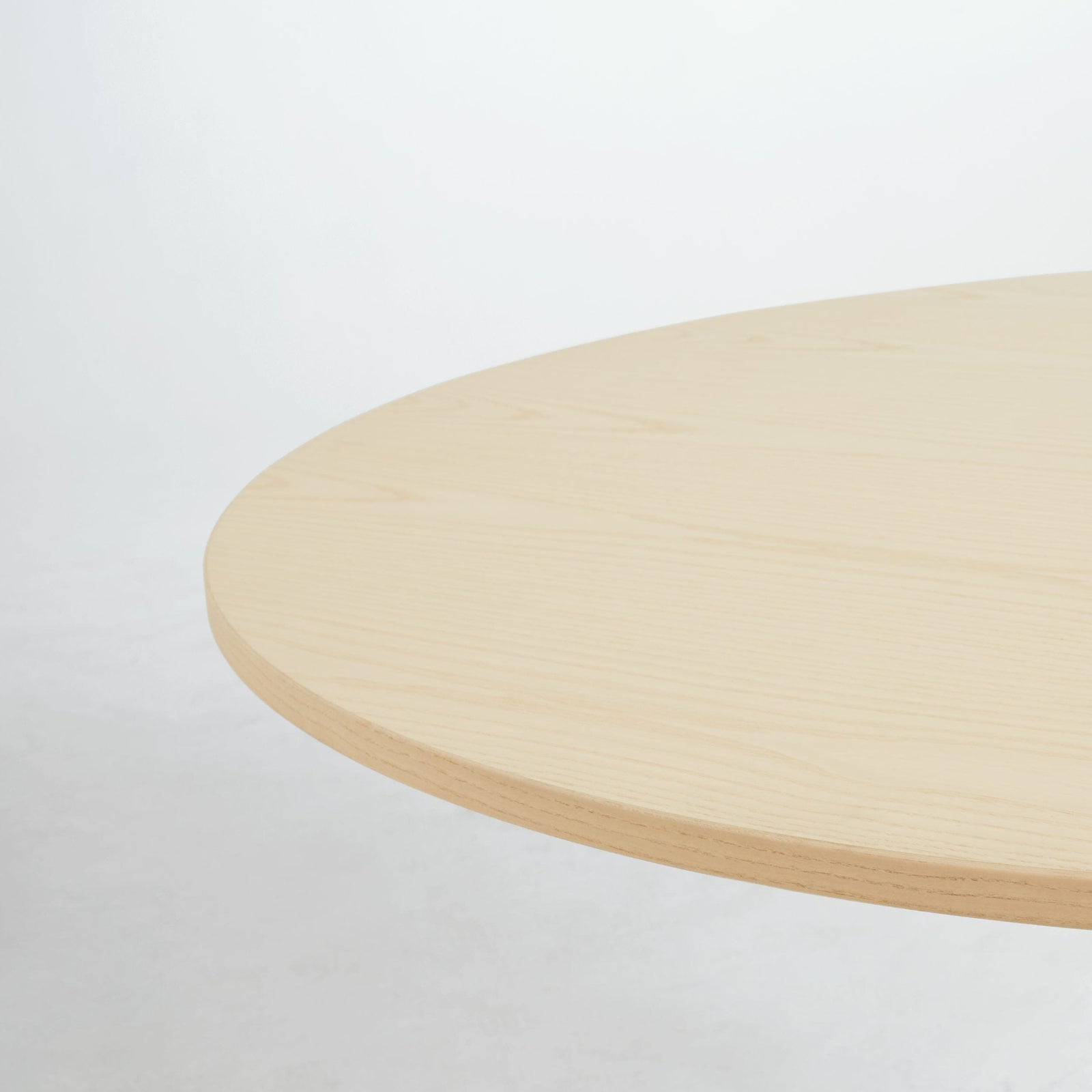 Eames Round Table with Universal Base Dining Tables herman miller