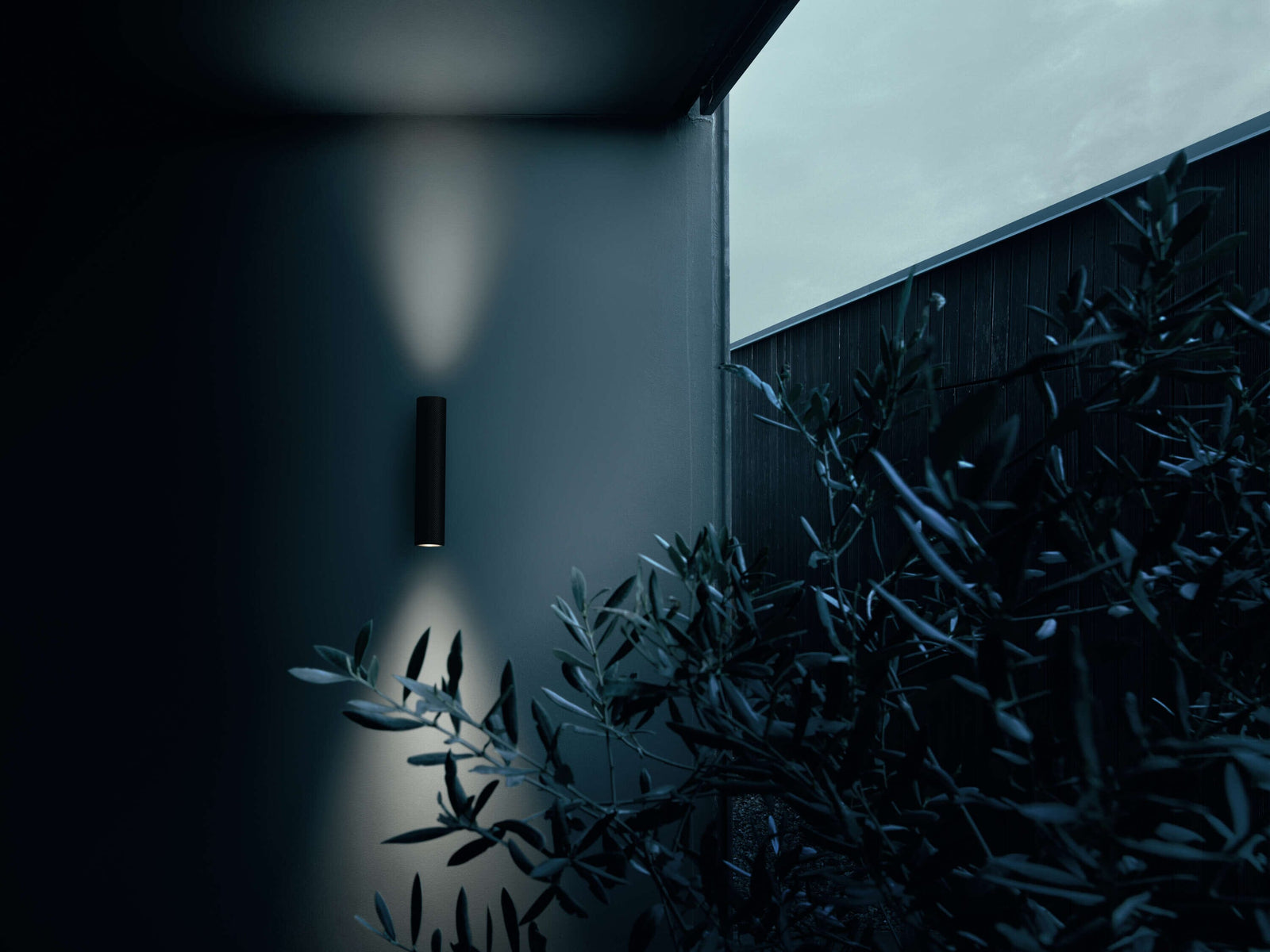 Flauta Spiga Outdoor Wall Sconce Outdoor Lighting Flos