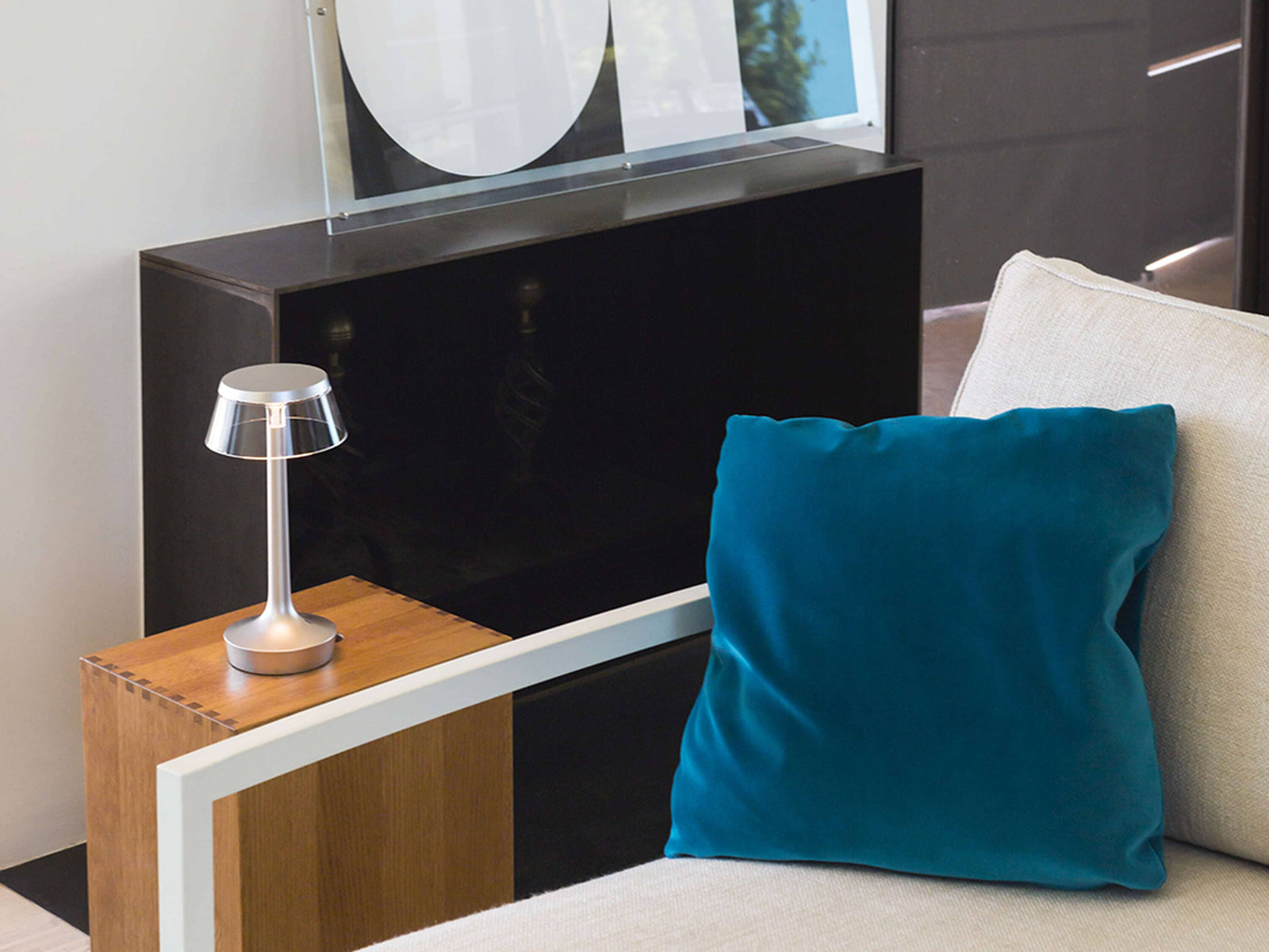 Bon Jour Unplugged Table Lamp Table Lamps Flos