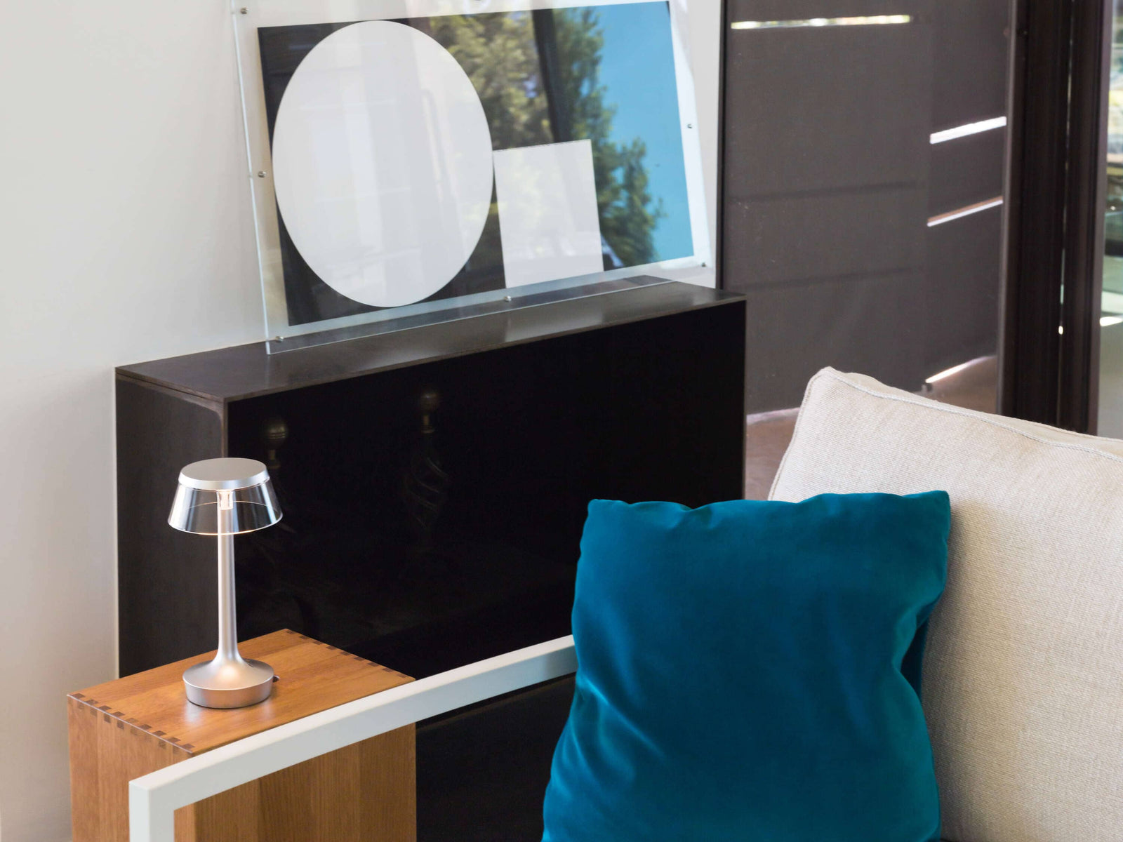 Bon Jour Unplugged Table Lamp Table Lamps Flos