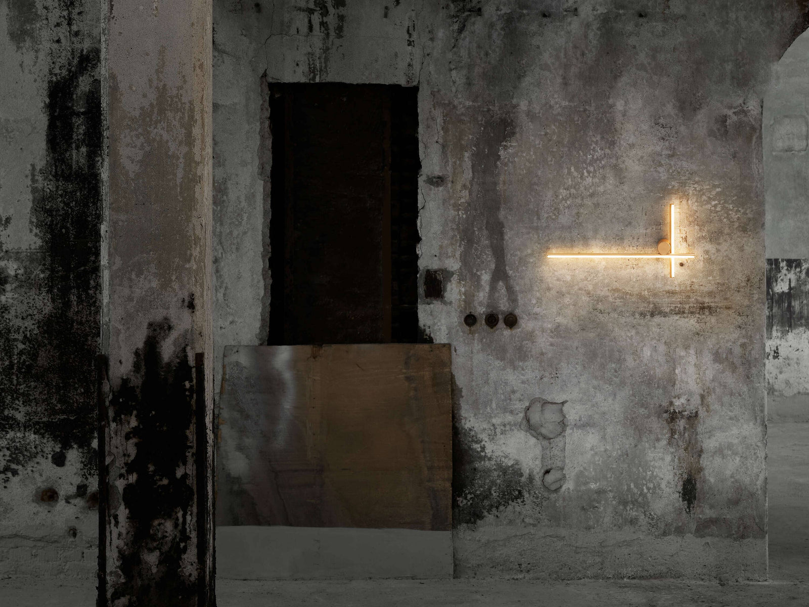 Coordinates Wall Sconces Wall Lights Flos