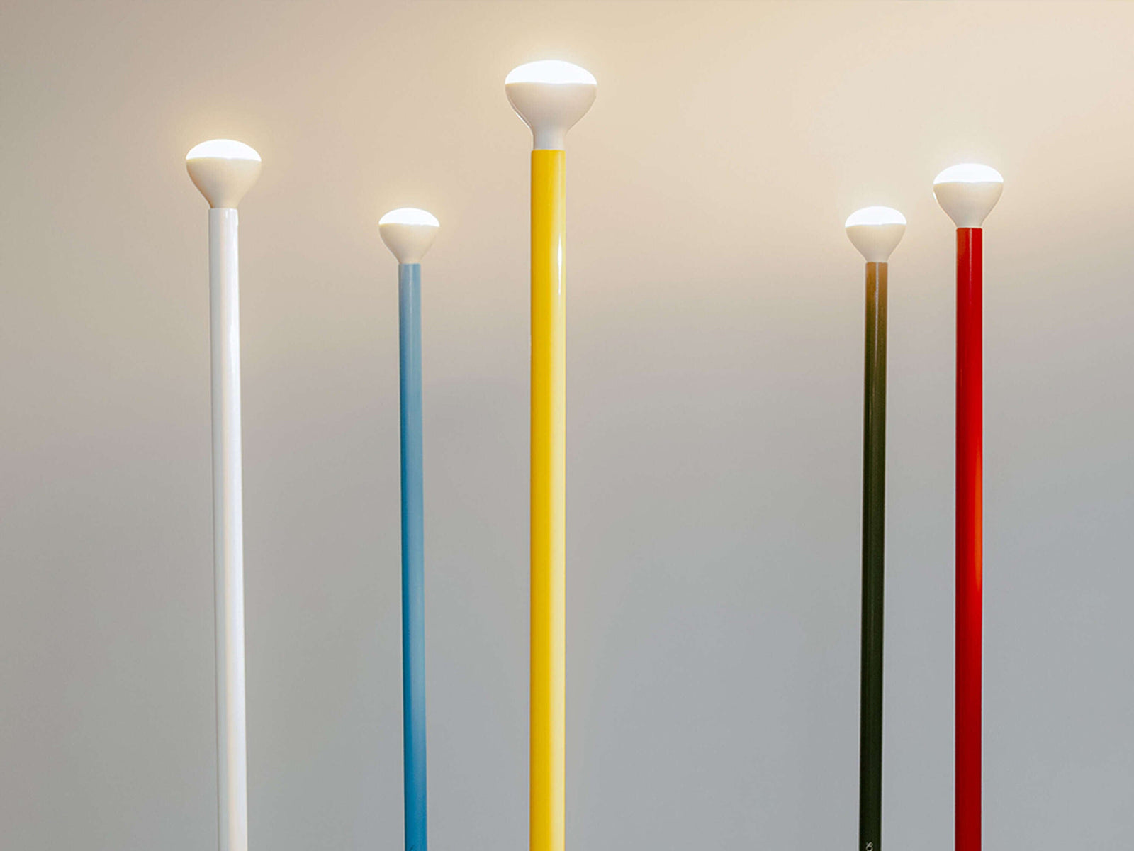 Luminator Floor Lamp Floor Lamps Flos