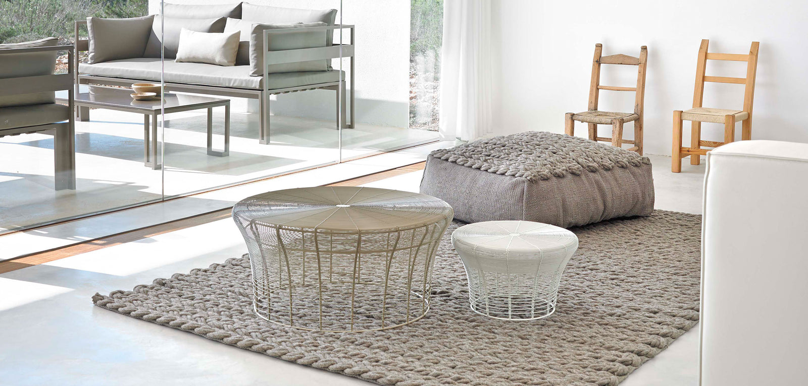 Aram Stool Tables Gan