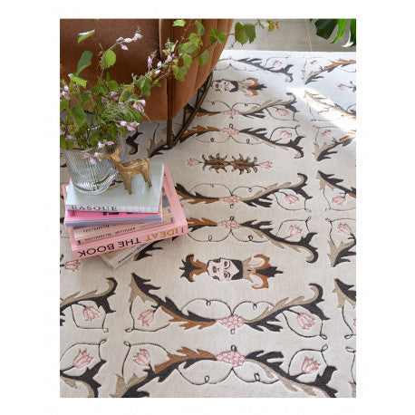 Dreams Medieval Faces Rug