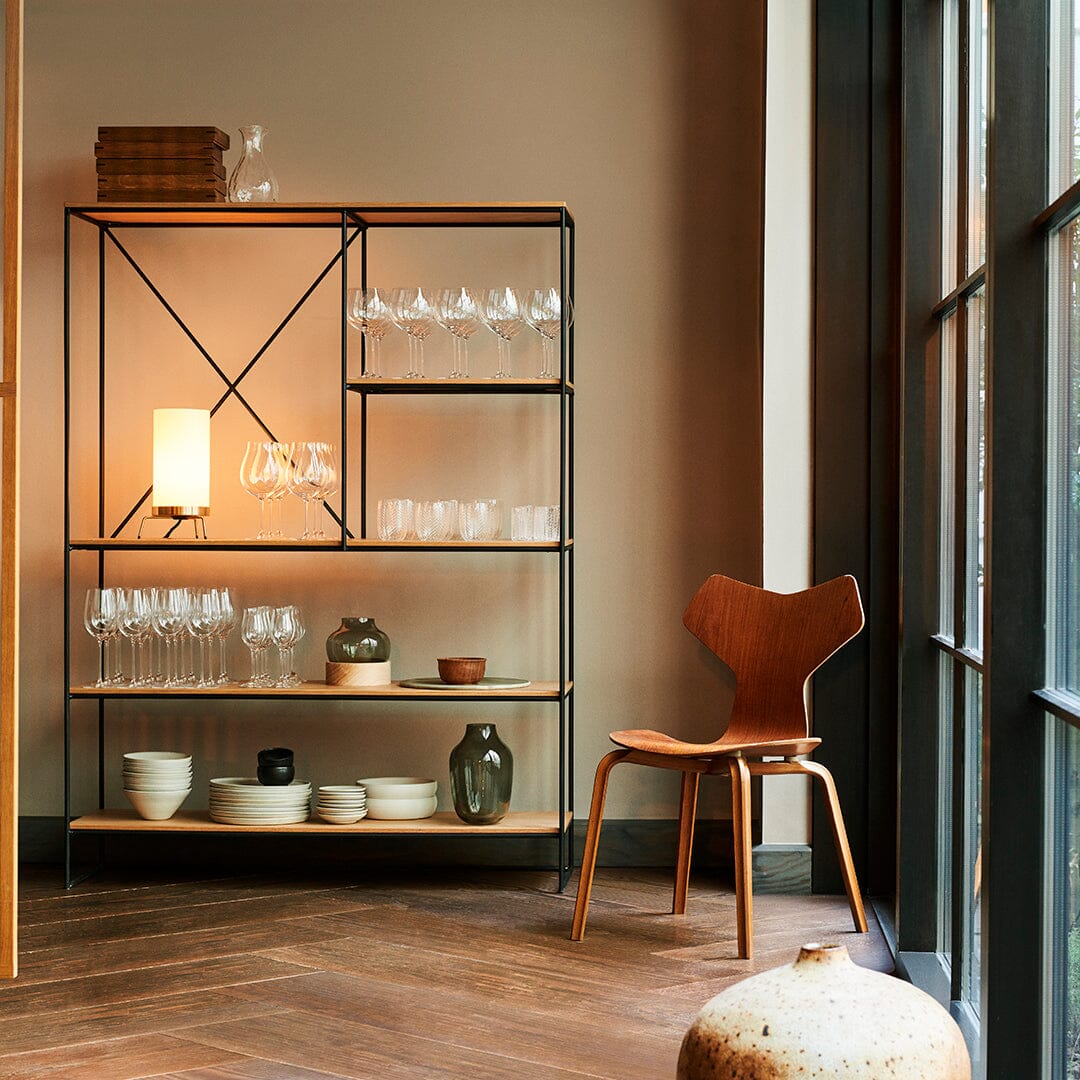 Grand Prix Chair With Wood Legs Dining chairs Fritz Hansen