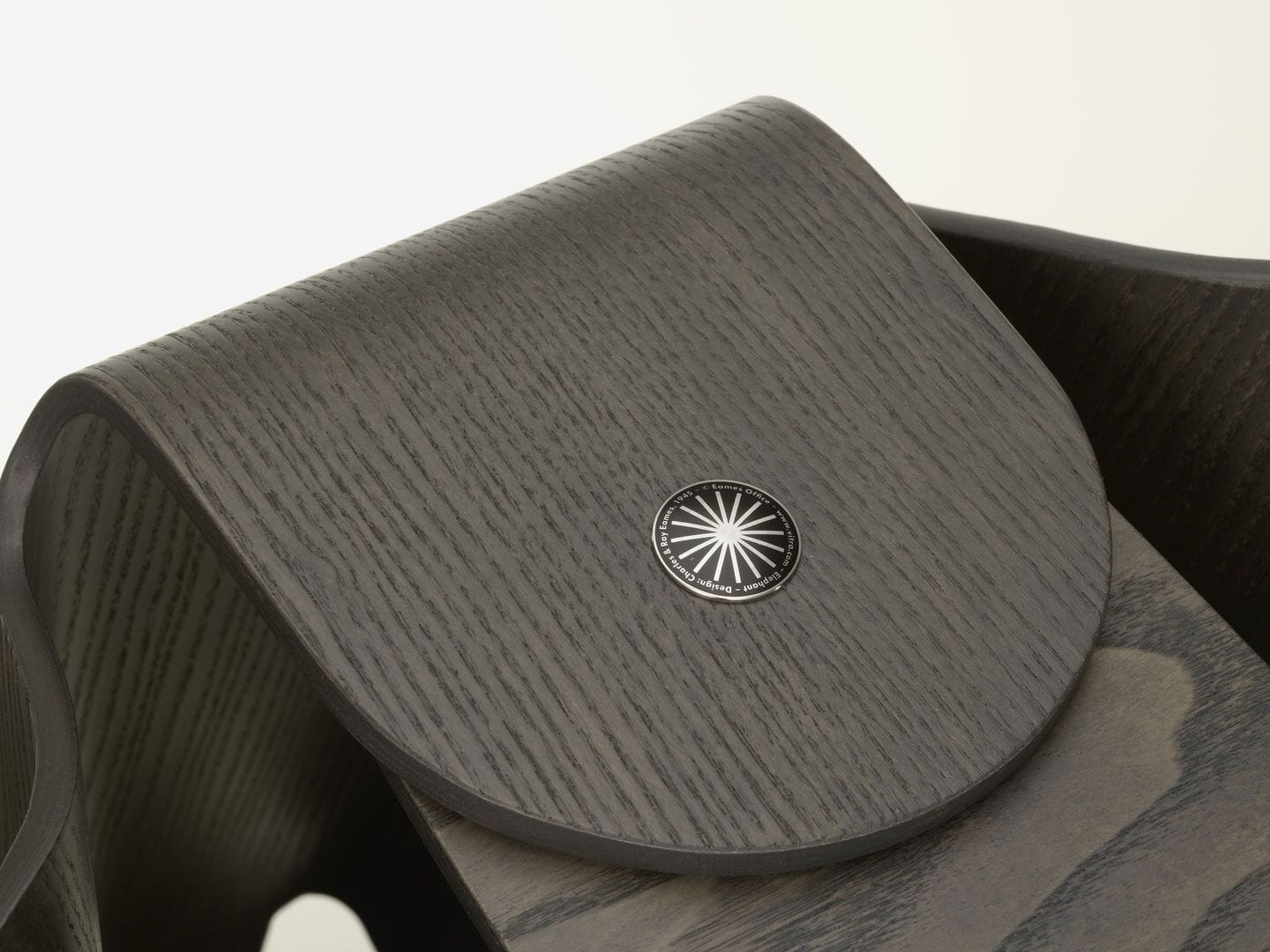 Eames Plywood Elephant kids Vitra