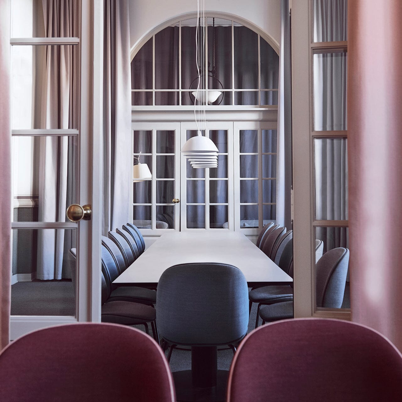 Beetle Meeting Chair 4 Legs with Castors - Fully Upholstered Chairs Gubi