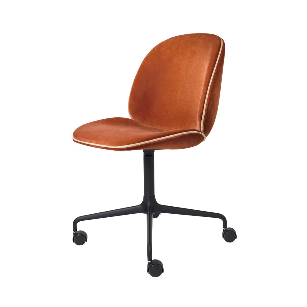Beetle Meeting Chair 4-Star Base with Castors - Fully Upholstered Chairs Gubi