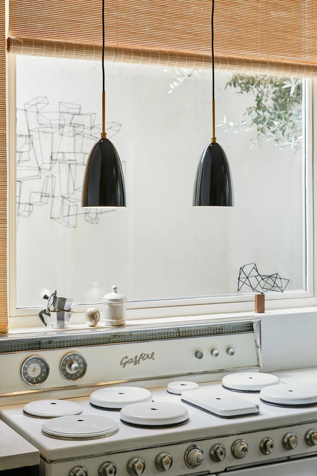 Gräshoppa Pendant Pendant Lights Gubi