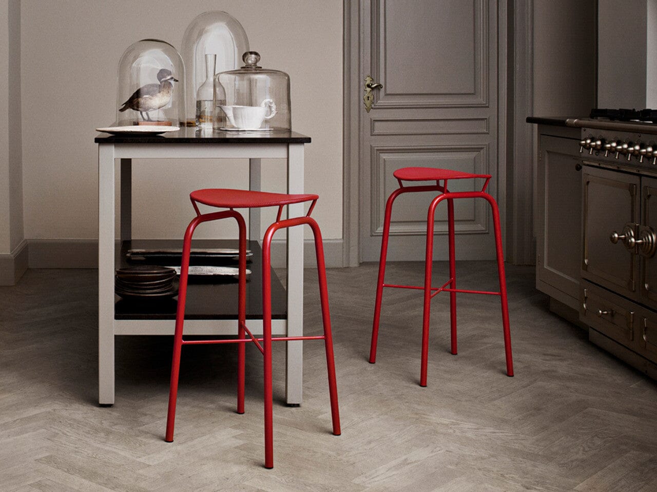 Nagasaki Bar Stool bar seating Gubi