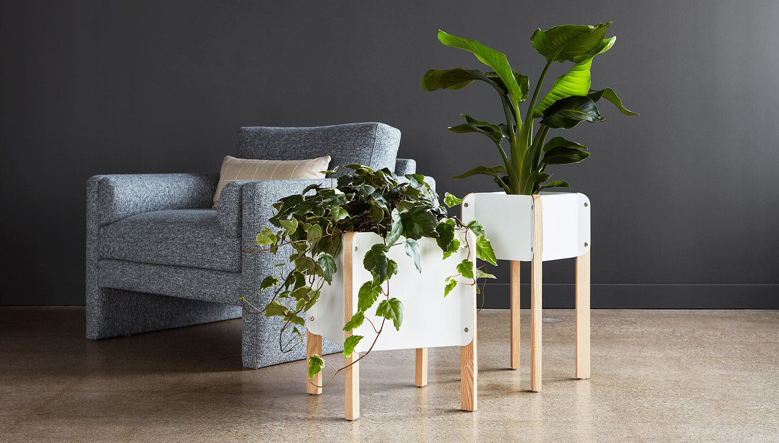 Atrium Planter Accessories Gus Modern