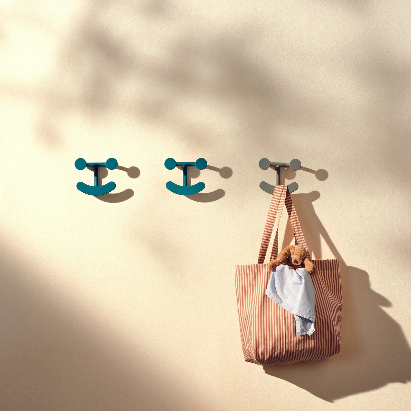 Happy Hook - Set of 4 Accessories Fritz Hansen