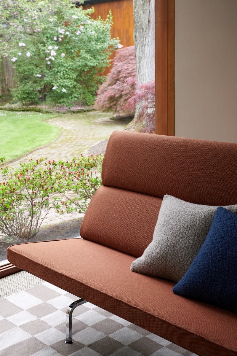 Eames Compact Sofa Sofa herman miller