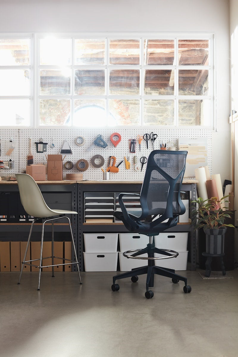 Cosm Stool Stools herman miller