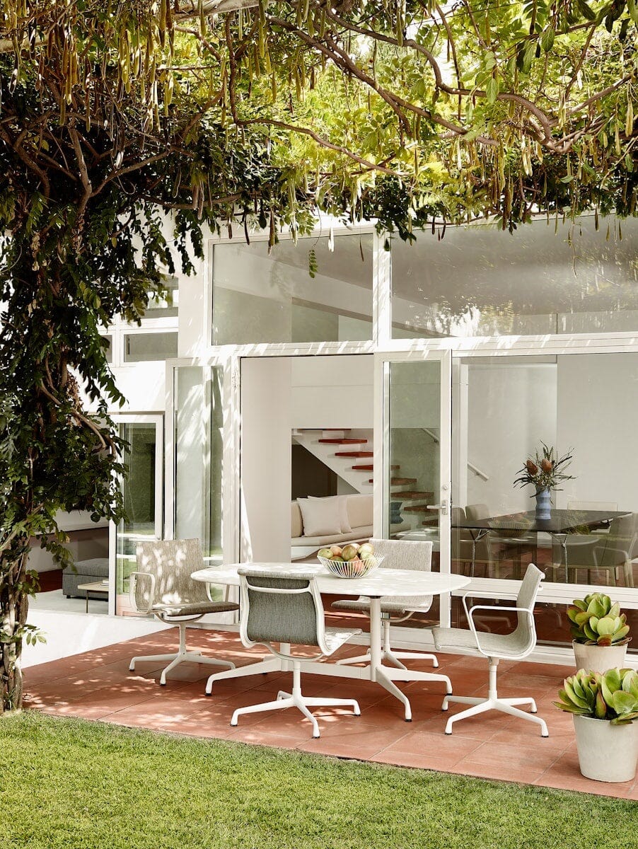 Eames Aluminum Group Side Chair Outdoor Outdoors herman miller