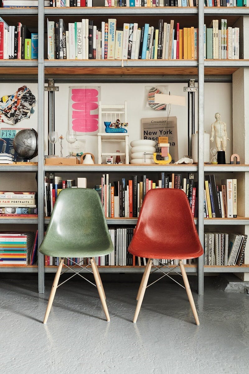 Eames Molded Fiberglass Side Chair with Wood Dowel Base Side/Dining herman miller