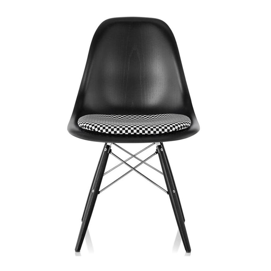 Eames Molded Wood Side Chair Dowel Base with Seat Pad Side/Dining herman miller