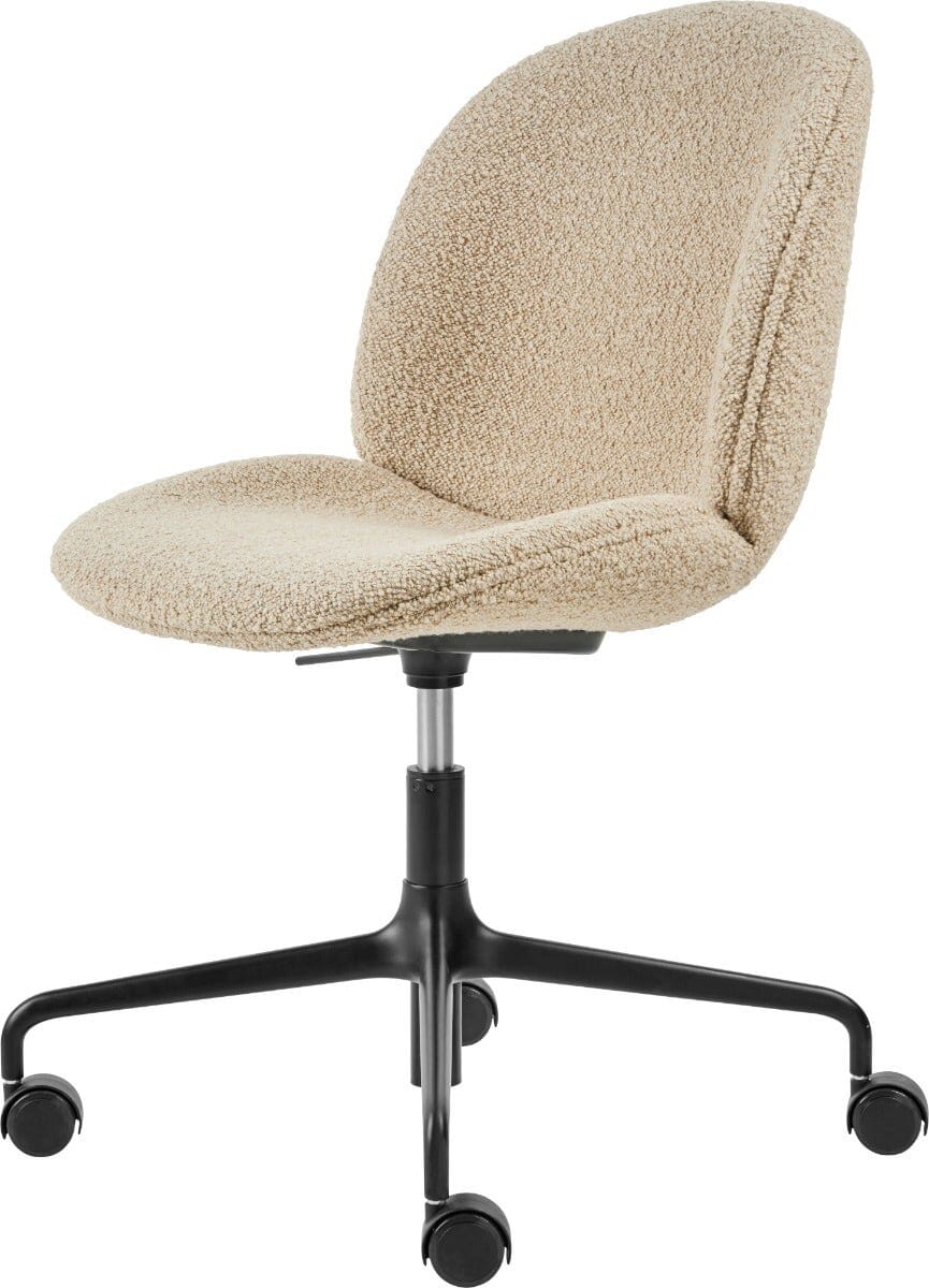 Beetle Meeting Chair 4-Star Base with Castors - Height Adjustable - Fully Upholstered Chairs Gubi