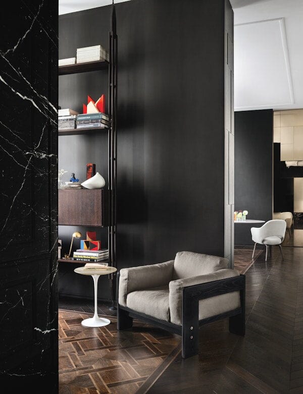 Bastiano Petite Lounge Chair lounge chair Knoll