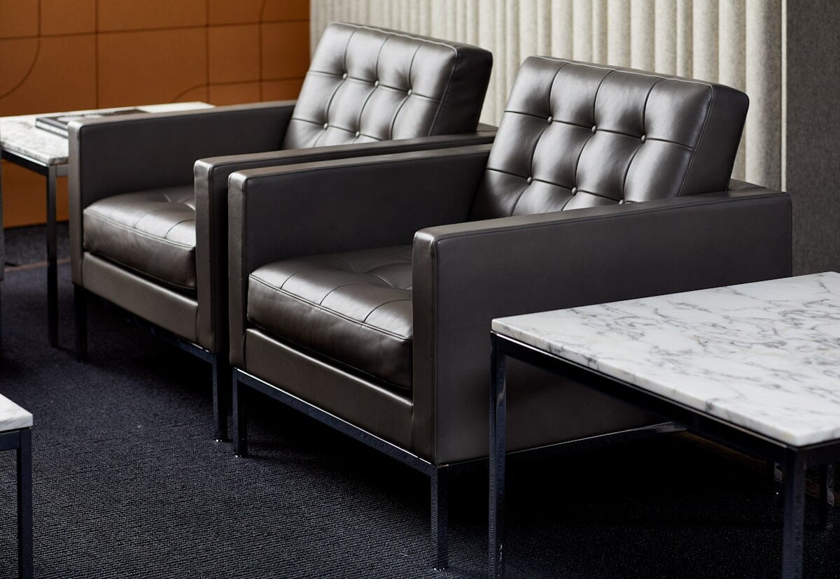 Florence Knoll Relaxed Lounge Chair lounge chair Knoll