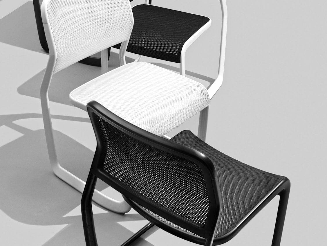 Newson Aluminum Chair Side/Dining Knoll