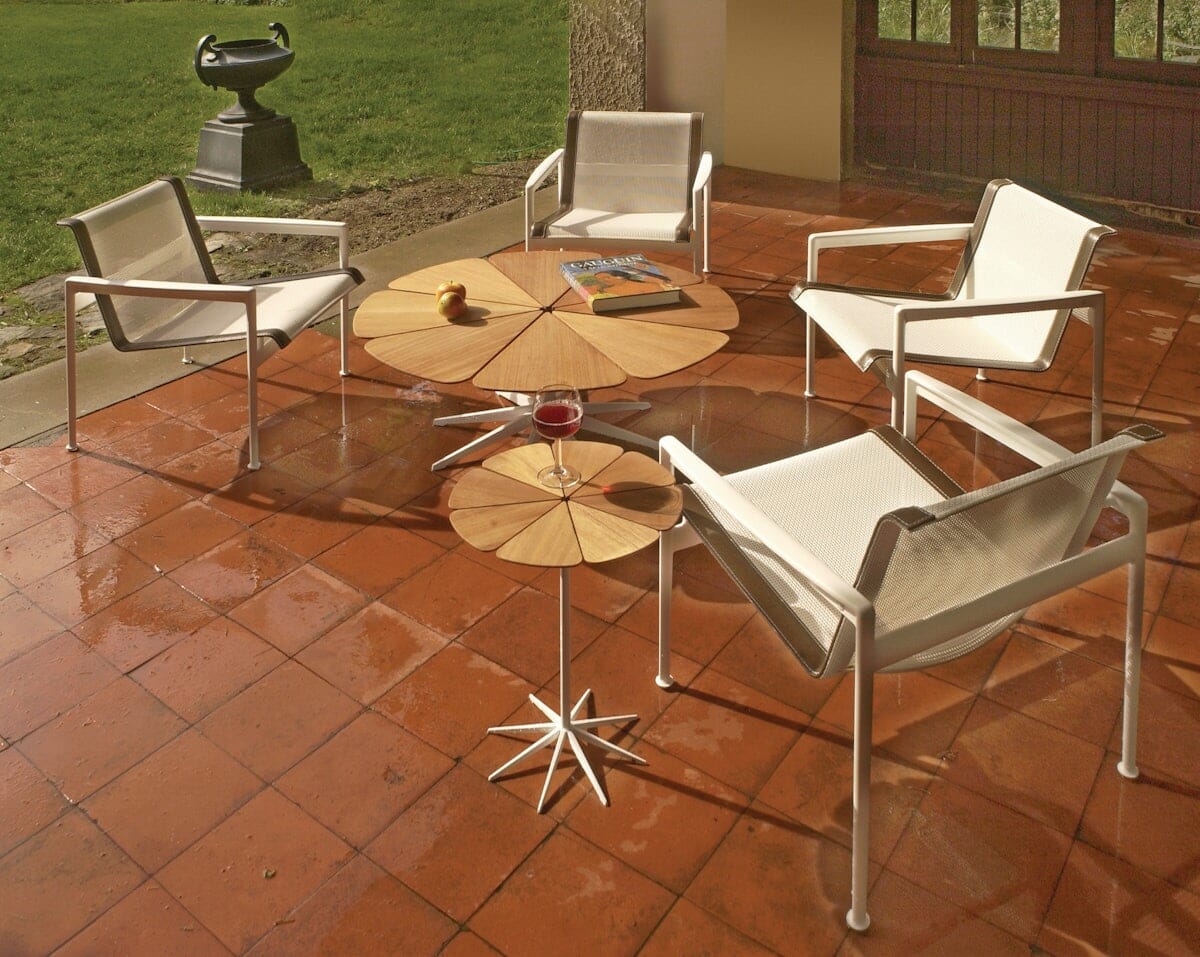 Richard Schultz Petal End Table side/end table Knoll