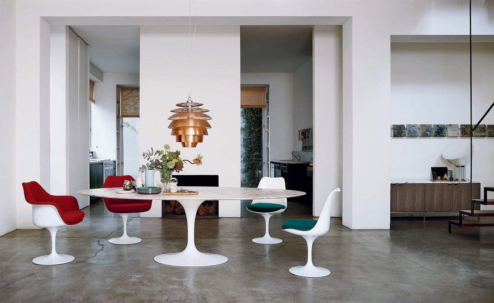 Saarinen Tulip Arm chair lounge chair Knoll