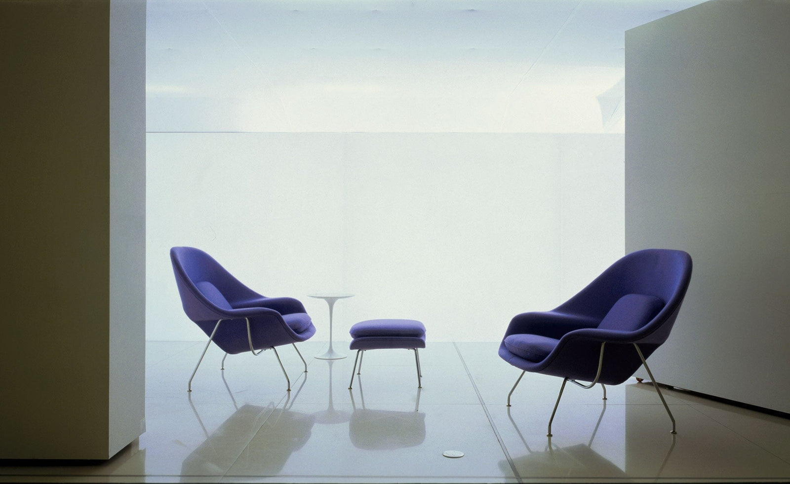 Womb Chair lounge chair Knoll