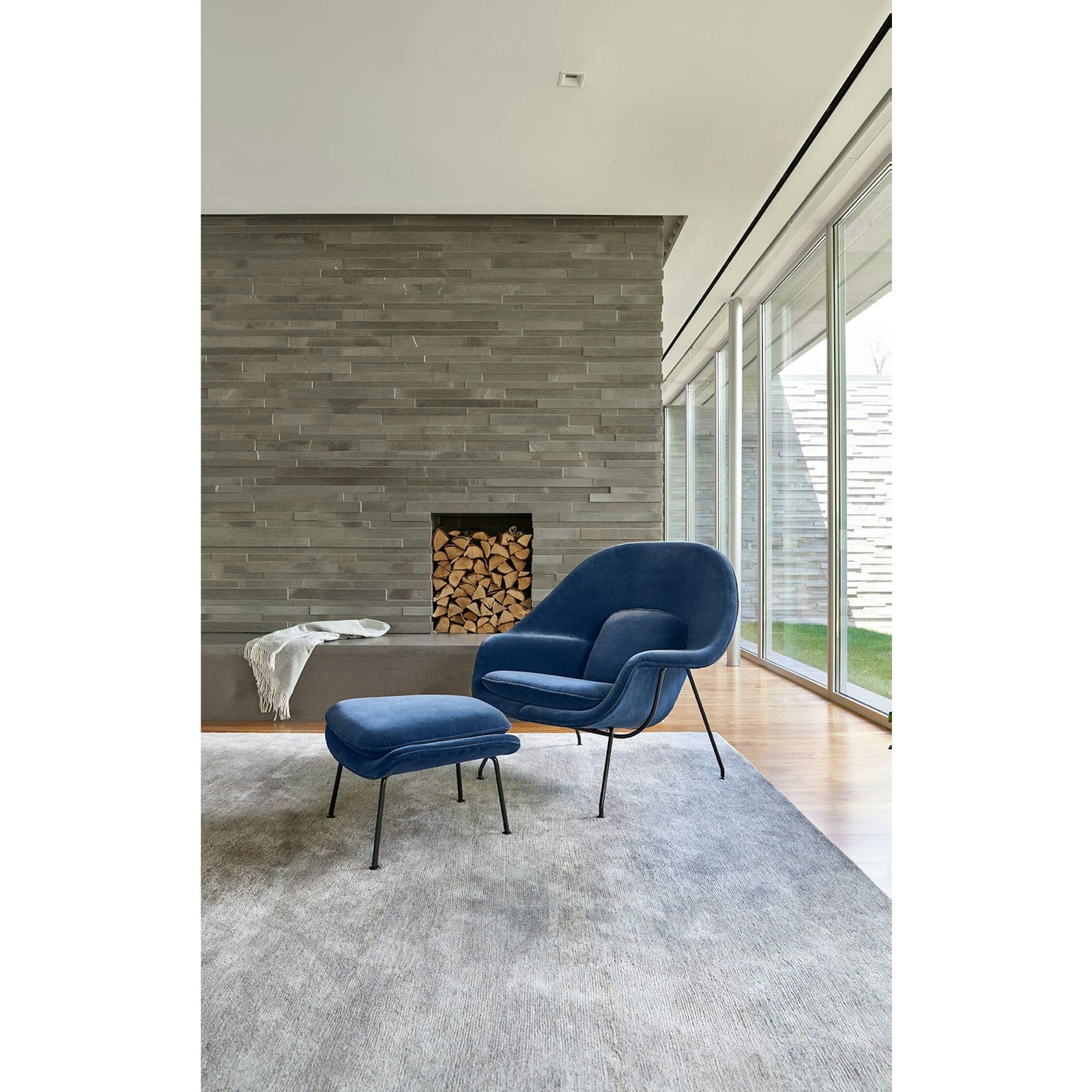 Womb Chair and Ottoman lounge chair Knoll