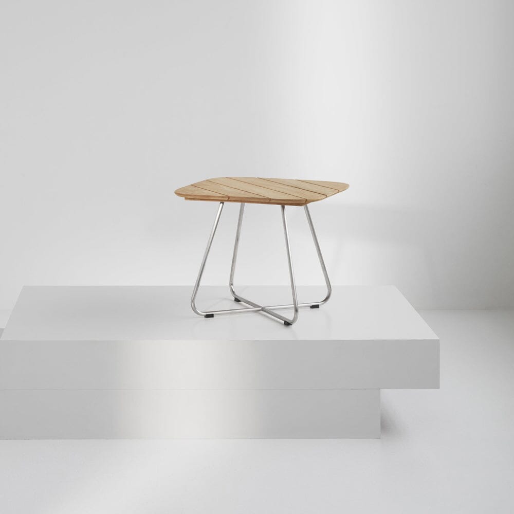 Lilium Lounge Table side/end table Skagerak by Fritz Hansen