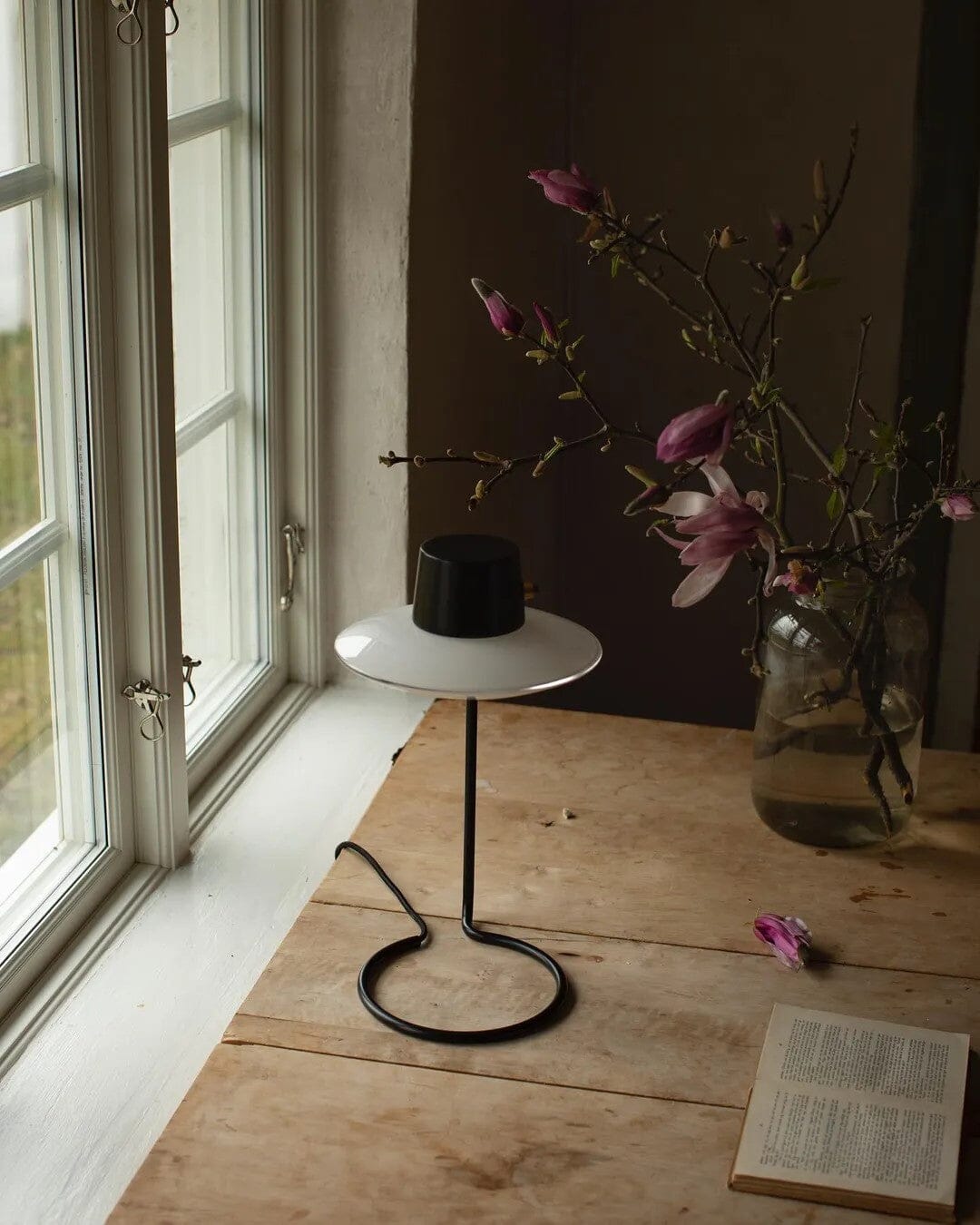 AJ Oxford Table Lamp Table Lamps Louis Poulsen